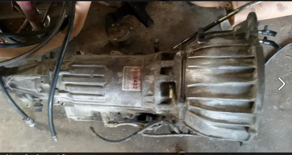 เกียร์ออโต มังกร ครบพร้อมด้าม 19000 ครับ สนใจ098-264 0304