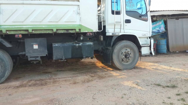 ขาย สิบล้อ เดกก้่า 320 ปี 49 แม็คโหลด มีระบบลากพวง (จัดได้ 1,700,000)) ขาย สิบล้อ เดกก้่า 320 ปี 49 แม็คโหลด มีระบบลากพวง (จัดได้ 1,700,000))