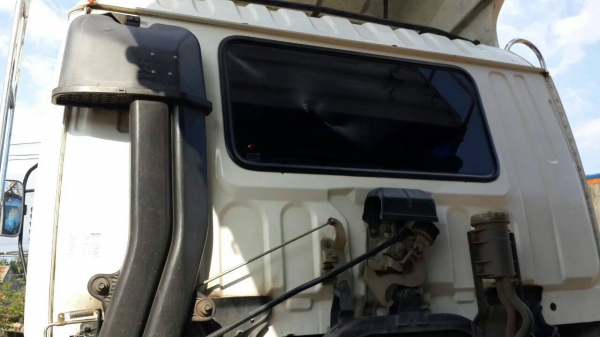 ขาย สิบล้อ เดกก้่า 320 ปี 49 แม็คโหลด มีระบบลากพวง (จัดได้ 1,700,000)) ขาย สิบล้อ เดกก้่า 320 ปี 49 แม็คโหลด มีระบบลากพวง (จัดได้ 1,700,000))