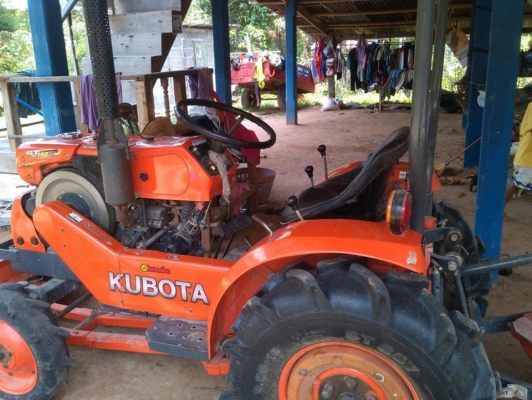 รถไถคูโบต้า RT 4 แรงนั่งขับ รถสภาพพร้อมใหม่ เล่มทะเบียนพร้อม รถอยู่อำเภอสังขะ จังหวัดสุรินทร์