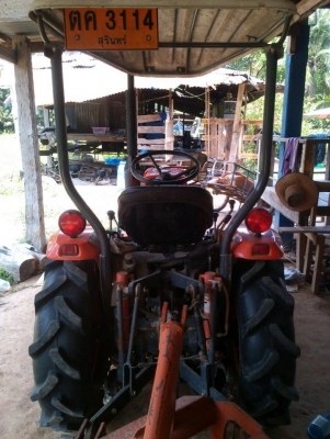 รถไถคูโบต้า RT 4 แรงนั่งขับ รถสภาพพร้อมใหม่ เล่มทะเบียนพร้อม รถอยู่อำเภอสังขะ จังหวัดสุรินทร์