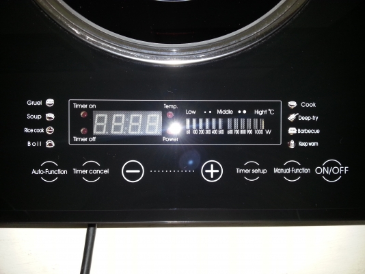 ขายเตาแม่เหล็กไฟฟ้ายี่ห้อAREZZOรุ่นAZ-K1ขนาด3,000วัตต์ราคาไม่แพงครับ