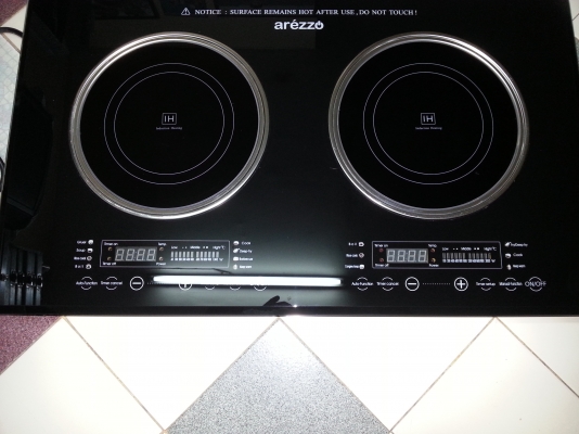 ขายเตาแม่เหล็กไฟฟ้ายี่ห้อAREZZOรุ่นAZ-K1ขนาด3,000วัตต์ราคาไม่แพงครับ