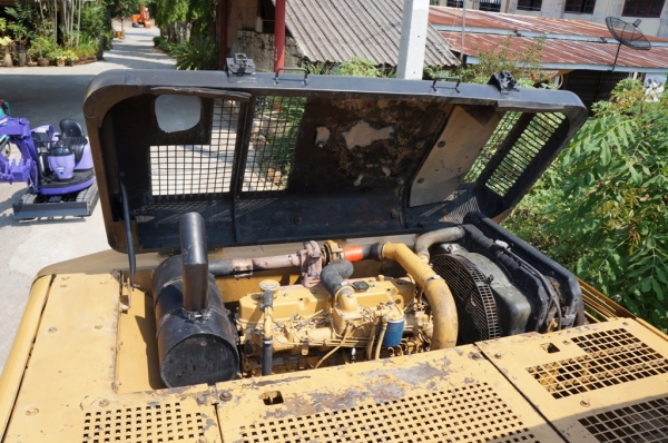 ขายรถขุด CAT 320 VERTION 2 เก่านอกปรับสภาพพร้อมใช้