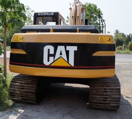 ขายรถขุด CAT 320 VERTION 2 เก่านอกปรับสภาพพร้อมใช้