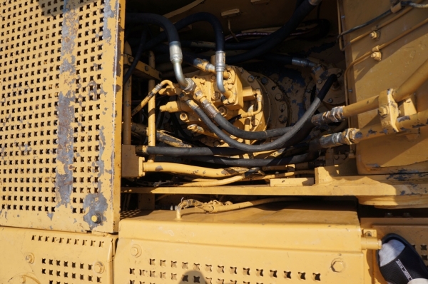 ขายรถขุด CAT 320 VERTION 2 เก่านอกปรับสภาพพร้อมใช้