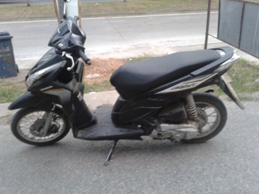 ้honda click i ( รถไม่ได้ล้างครับ )