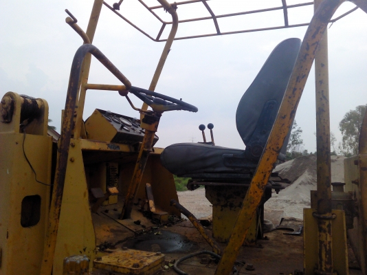 ขายครับ รถตักkobeko lk300a เท่า 510 ตัก 2 คิว ด่วนๆๆครับ