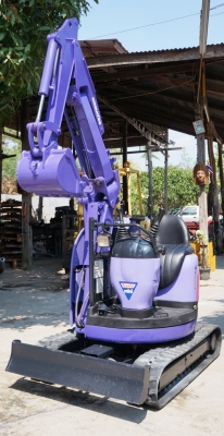 ขายรถขุดKOMUTSU PC08UU  สามารถใส่ท้ายรถปิคอัพได้