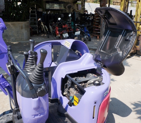 ขายรถขุดKOMUTSU PC08UU  สามารถใส่ท้ายรถปิคอัพได้