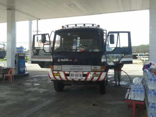 **ขายแล้วค่ะไป จ. ชุมพร***รถสิบล้อเพลาเดียว มิตซุมิชิ บรรทุกน้ำมัน 15000 ลิตร โหลดบน พร้อมใช้งาน .เล่มพร้อมโอน... **ขายแล้วค่ะไป จ. ชุมพร***รถสิบล้อเพลาเดียว มิตซุมิชิ บรรทุกน้ำมัน 15000 ลิตร โหลดบน พร้อมใช้งาน .เล่มพร้อมโอน...