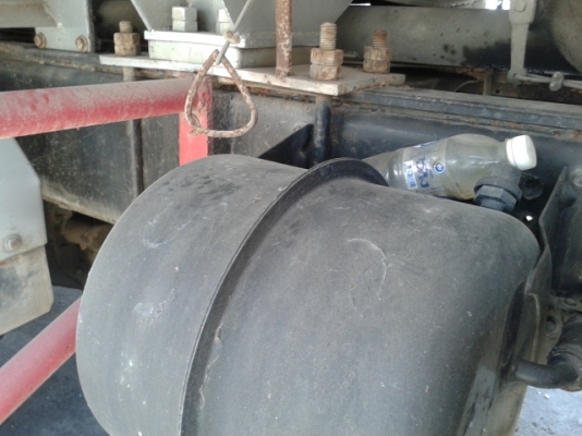 **ขายแล้วค่ะไป จ. ชุมพร***รถสิบล้อเพลาเดียว มิตซุมิชิ บรรทุกน้ำมัน 15000 ลิตร โหลดบน พร้อมใช้งาน .เล่มพร้อมโอน... **ขายแล้วค่ะไป จ. ชุมพร***รถสิบล้อเพลาเดียว มิตซุมิชิ บรรทุกน้ำมัน 15000 ลิตร โหลดบน พร้อมใช้งาน .เล่มพร้อมโอน...