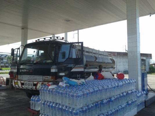 **ขายแล้วค่ะไป จ. ชุมพร***รถสิบล้อเพลาเดียว มิตซุมิชิ บรรทุกน้ำมัน 15000 ลิตร โหลดบน พร้อมใช้งาน .เล่มพร้อมโอน... **ขายแล้วค่ะไป จ. ชุมพร***รถสิบล้อเพลาเดียว มิตซุมิชิ บรรทุกน้ำมัน 15000 ลิตร โหลดบน พร้อมใช้งาน .เล่มพร้อมโอน...