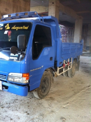 ขายดาวน์.6.ล้อดั๊ม.120.อีซุซุ.เครื่องดี.แอร์เย็น.ซัซซีสวยๆๆรถใหม่.ใช้งานทุกวันคับ