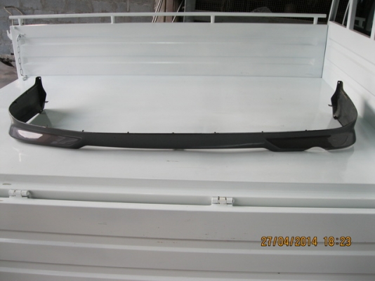 ขายสเกิร์ตชายล่าง TOYOTA GRANVIA 3.4 ปี 2001 แท้