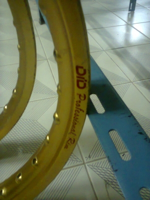 ล้อ did  แท้