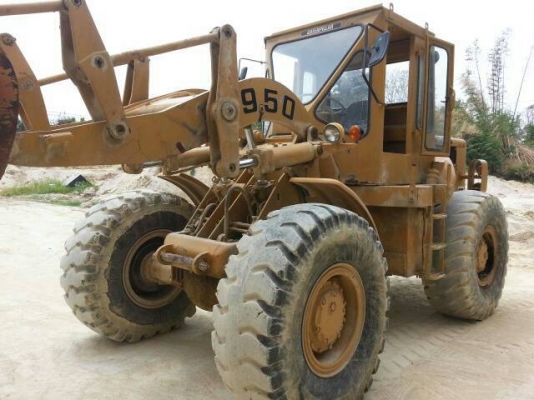 รถตักล้อยาง CATERPILLAR 950  สมาชิกจาก ชลบุรี มัดจำเรียบร้อยแล้วค่ะ