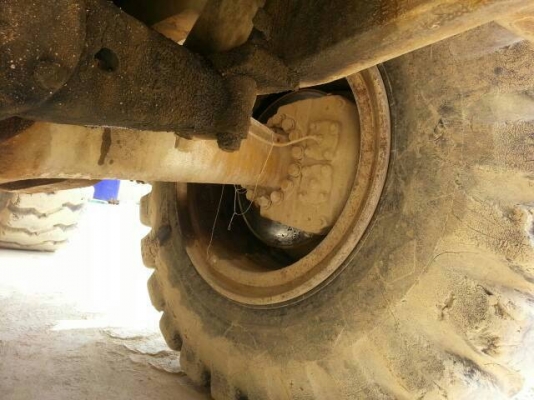 รถตักล้อยาง CATERPILLAR 950  สมาชิกจาก ชลบุรี มัดจำเรียบร้อยแล้วค่ะ