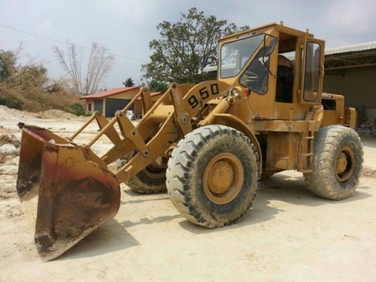 รถตักล้อยาง CATERPILLAR 950  สมาชิกจาก ชลบุรี มัดจำเรียบร้อยแล้วค่ะ