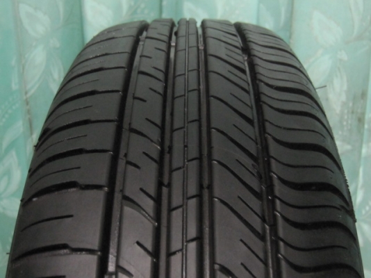 ขายล้อแม็กพร้อมยางป้ายแดง Jazz Hybrid ขอบ 15