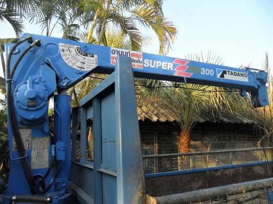 ขายด่วน รถบรรทุก6ล้อกลางติดเครน ISUZU NPR115แรง 4BE1 ซุปเปอร์เสี่ย เครนTADANO SUPER Z 2.5ต้น 3ปลอก2ชัก ท้องวี รุ่นใหม่