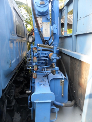 ขายด่วน รถบรรทุก6ล้อกลางติดเครน ISUZU NPR115แรง 4BE1 ซุปเปอร์เสี่ย เครนTADANO SUPER Z 2.5ต้น 3ปลอก2ชัก ท้องวี รุ่นใหม่