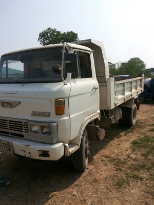 HINO KM505 เครื่องดีคิวสิบ แบบหกสูบ ขายดาวน์ สี่หมื่นบาท งวดละ ๖ ๕๐๐ บาท ๔๖ งวด ขายเงินสด 290,000 บาท.