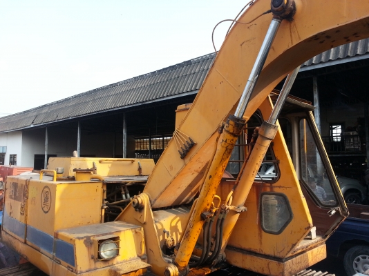 ขาย K0BELCO รุ่น Yutani  ใช้งานได้ปกติ พร้อมเอกสาร ตามสภาพครับ