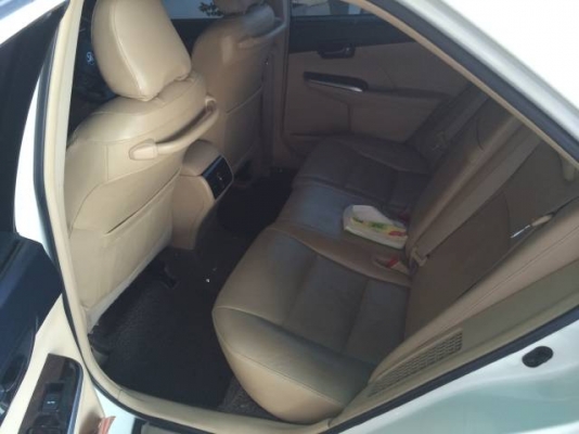 ขายรถบ้าน TOYOTA CAMRY hybrid 2.5 รุ่นTOP ปลายปี2012 (เจ้าของขายเอง) ขายรถบ้าน TOYOTA CAMRY hybrid 2.5 รุ่นTOP ปลายปี2012 (เจ้าของขายเอง)