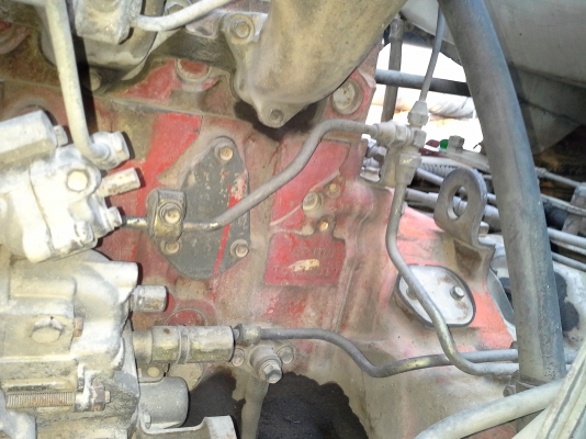 รถบรรทุกของเหลว Hino 16000 ลิตร รถบรรทุกของเหลว Hino 16000 ลิตร