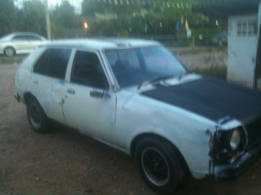 มาสด้า 323 ไฟกลม สีขาว LPG ขับกลับได้เลย ทะเบียนขาด 2 ปี