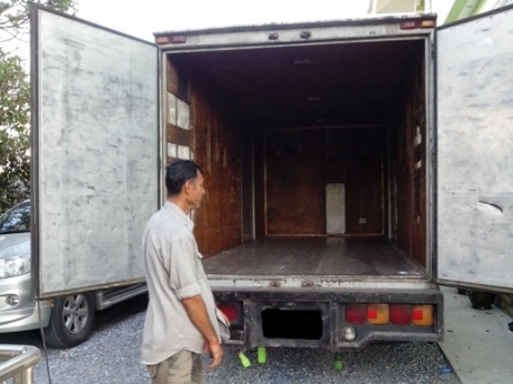 ขายตู้เย็น รถบรรทุก 6 ล้อสภาพดี ราคาถูกไม่รวมรถใครหาอยู่ต้องรีบครับ ขายตู้เย็น รถบรรทุก 6 ล้อสภาพดี ราคาถูกไม่รวมรถใครหาอยู่ต้องรีบครับ