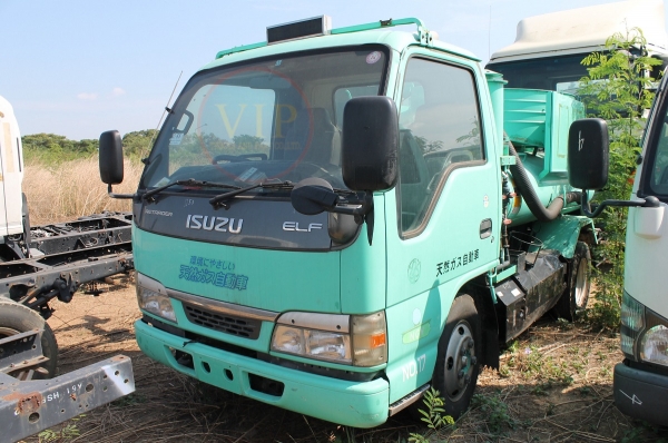 ขายรถบรรทุกน้ำ 6 ล้อ เก่าจากญี่ปุ่น รหัส C-S5 สภาพสวยมาก พร้อมใช้หน้างานทันที