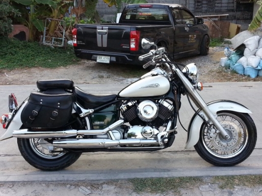 วุฒินนบุรี// เดร็กสตาร์400cc.รุ่นคลาสสิครถสวยกริ๊บโครมเมี่ยมสวยๆทะเบียนพร้อมโอนภาษีไม่ขาดต่อ