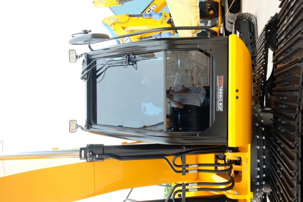 ซื้อ JCB วันนี้ เที่ยวฟรีอังกฤษ 7 วัน!!! พร้อมโปรดีๆมากมาย ดอกเบี้ย 0 \% 48  เดือน หรือ ดาวน์ 0 \% ด่วน!!จำนวนจำกัด ราคา 3.xxล้าน บาทช้าหมดนะครับ