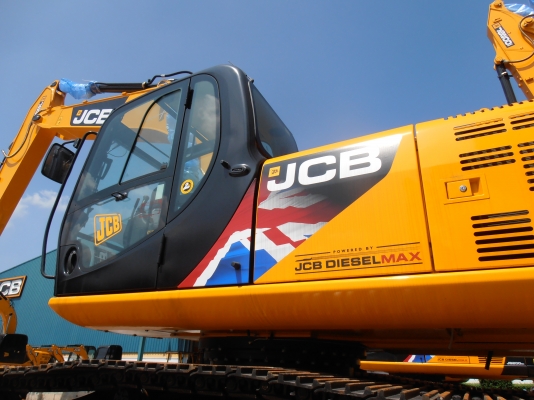ซื้อ JCB วันนี้ เที่ยวฟรีอังกฤษ 7 วัน!!! พร้อมโปรดีๆมากมาย ดอกเบี้ย 0 \% 48  เดือน หรือ ดาวน์ 0 \% ด่วน!!จำนวนจำกัด ราคา 3.xxล้าน บาทช้าหมดนะครับ