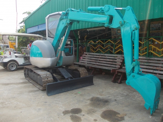 ขายรถขุดยี้ห้อ โกเบโก้ SK 30 UR-2