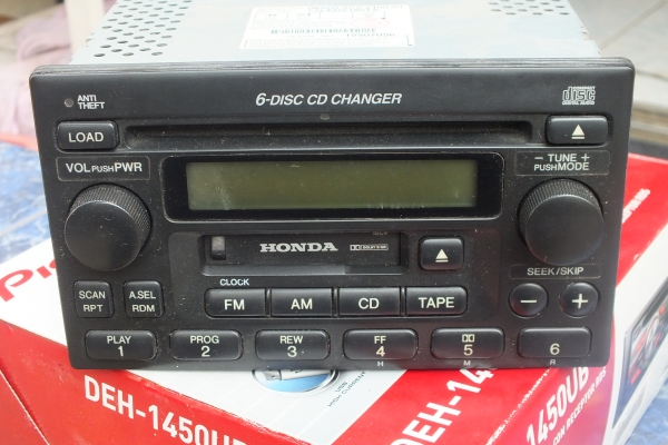 ขาย เครื่องเล่น cd ของเดิมติดรถ civic พร้อมใช้งาน