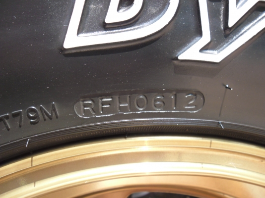 ขายte37+hankook at 265/70/16 ปี 12 ขายte37+hankook at 265/70/16 ปี 12