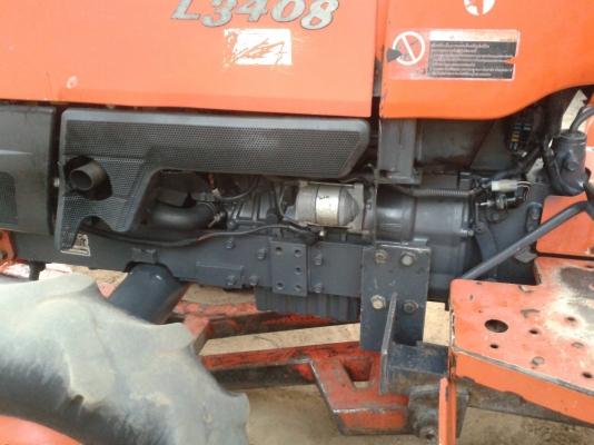 ขายรถไถ KUBOTA  L3408  รถไร่สีเดิมมีดันหน้า ทะเบียนพร้อม