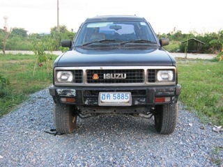 KB Van ยกสูง 5 นิ้ว ยางใหญ่ เครื่องดี แอร์เย็น พร้อมโอน พร้อมใช้