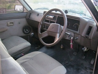 KB Van ยกสูง 5 นิ้ว ยางใหญ่ เครื่องดี แอร์เย็น พร้อมโอน พร้อมใช้