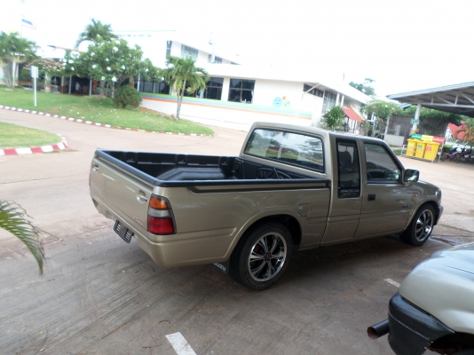 ขายกระบะ ISUZU DRAGON EYE SPACE CAB ตัวท็อปพวงมาลัยพาเวอร์...ไฟฟ้าทั้งคันระบบเซ็นทรัลล็อค รถบ้านแท้ใช้งานน้อยรถคุณหมออยู่โรงพยาบาลปทุมราชวงศา...เครื่องแน่นแรงดี ประหยัดน้ำมันสุดๆ สีบอร์นทองสวยๆทั้งภายนอกภายในเจ้าของรักษารถดีมาก....ครัชชีสวยไม่มีผุ เอกสารพ