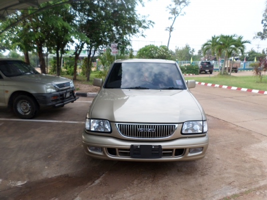 ขายกระบะ ISUZU DRAGON EYE SPACE CAB ตัวท็อปพวงมาลัยพาเวอร์...ไฟฟ้าทั้งคันระบบเซ็นทรัลล็อค รถบ้านแท้ใช้งานน้อยรถคุณหมออยู่โรงพยาบาลปทุมราชวงศา...เครื่องแน่นแรงดี ประหยัดน้ำมันสุดๆ สีบอร์นทองสวยๆทั้งภายนอกภายในเจ้าของรักษารถดีมาก....ครัชชีสวยไม่มีผุ เอกสารพ