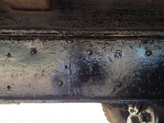 ขาย 10 ล้อหัวยาว 2 เพลาใหญ่ เครื่อง EH700 168 แรงม้าปั้มลม เกียร์ HO สโลว์เกียร์กลาง คานหน้าใหญ่ เบรคลมดัน พาวเวอร์ คัสซีสวยตลอดเส้น ทะเบียนพร้อมโอนครับ