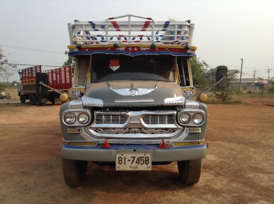 ขาย 10 ล้อหัวยาว 2 เพลาใหญ่ เครื่อง EH700 168 แรงม้าปั้มลม เกียร์ HO สโลว์เกียร์กลาง คานหน้าใหญ่ เบรคลมดัน พาวเวอร์ คัสซีสวยตลอดเส้น ทะเบียนพร้อมโอนครับ