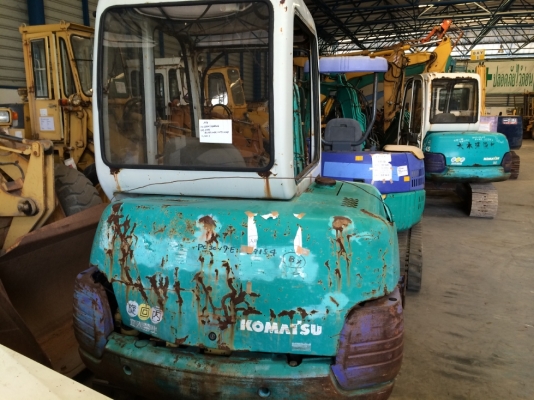 Komatsu PC30-7E นำเข้าจากญี่ปุ่น ขายตามสภาพ ราคาไม่แพงครับ