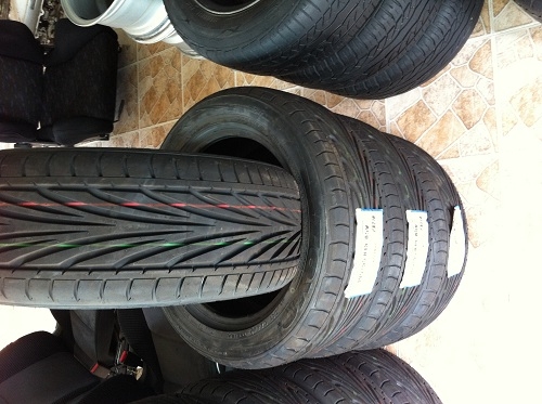 ขายยางใหม่ TOYO t1r  195/55/15  ปี 13