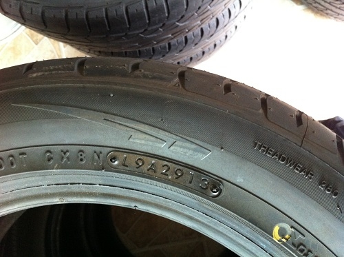 ขายยางใหม่ TOYO t1r  195/55/15  ปี 13