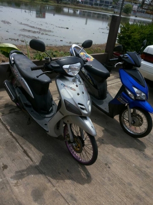 ขายคันละ 8,500  เอกสารทะเบียน โอนครบ เครื่องเดิม รถอยู่บางใหญ่ นนทบุรี สนใจโทร 084-3545593 ลองมาขับได้